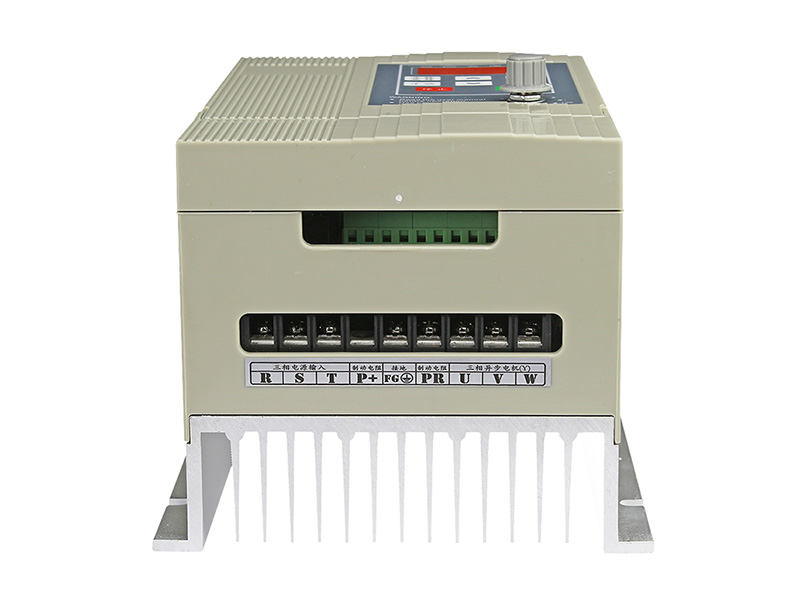 4000H通用變頻器，變頻器三相380V，變頻器廠家，電機(jī)變頻器